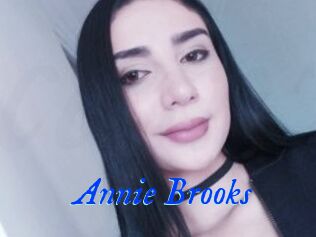 Annie_Brooks
