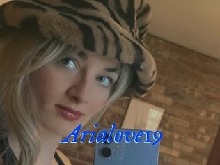 Arialove19