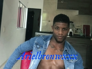 Arielbronwxxx