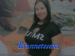 Brunnetesex1