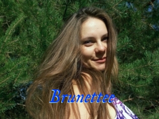 Brunettee