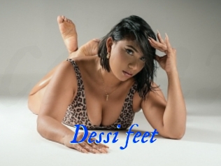 Dessi_feet