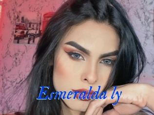 Esmeralda_ly
