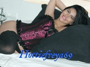 Hottiefreya69