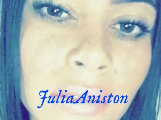 Julia_Aniston