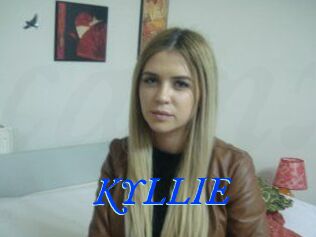 KYLLIE_