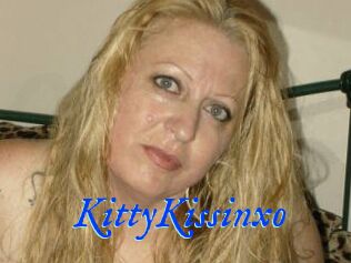 KittyKissin_xo