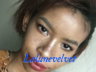 Lalunevelvet