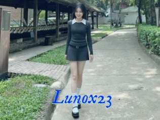 Lunox23