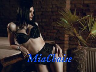 MiaChaise