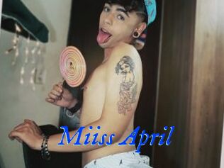 Miiss_April