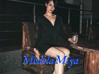 ModelaMiya