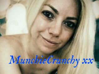 MunchieCrunchy_xx
