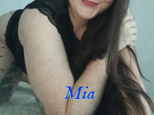 Mia