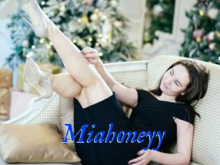 Miahoneyy