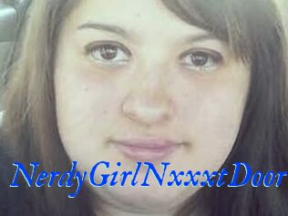 NerdyGirlNxxxtDoor