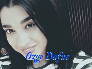 Ozge_Dafne