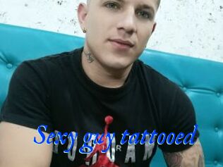 Sexy_guy_tattooed