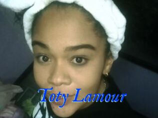 Toty_Lamour