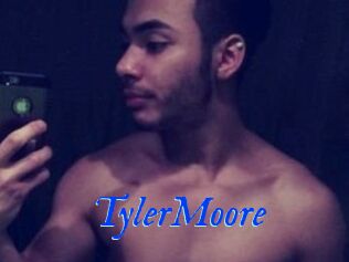 Tyler_Moore
