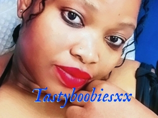 Tastyboobiesxx