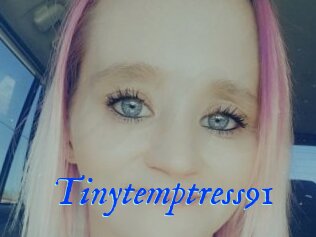 Tinytemptress91