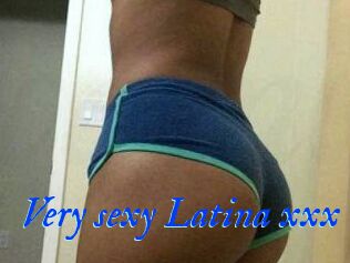 Very_sexy_Latina_xxx
