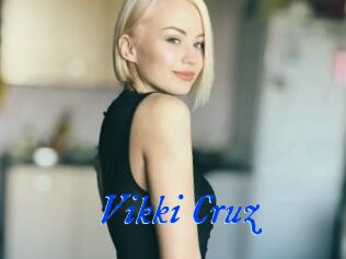 Vikki_Cruz